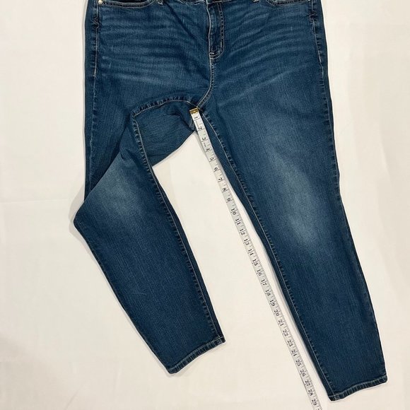 Torrid Vintage Stretch Mid-Rise Skinny Jean - Picture 6 of 9